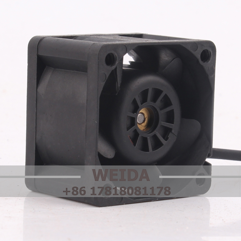 Ventilador de Refrigeración pa - Case Fan Controller reseña y precio